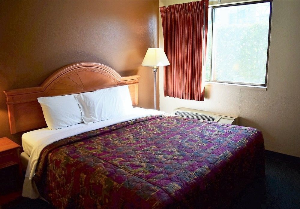 Rodeway Inn Auburn - Seattle ภายนอก รูปภาพ