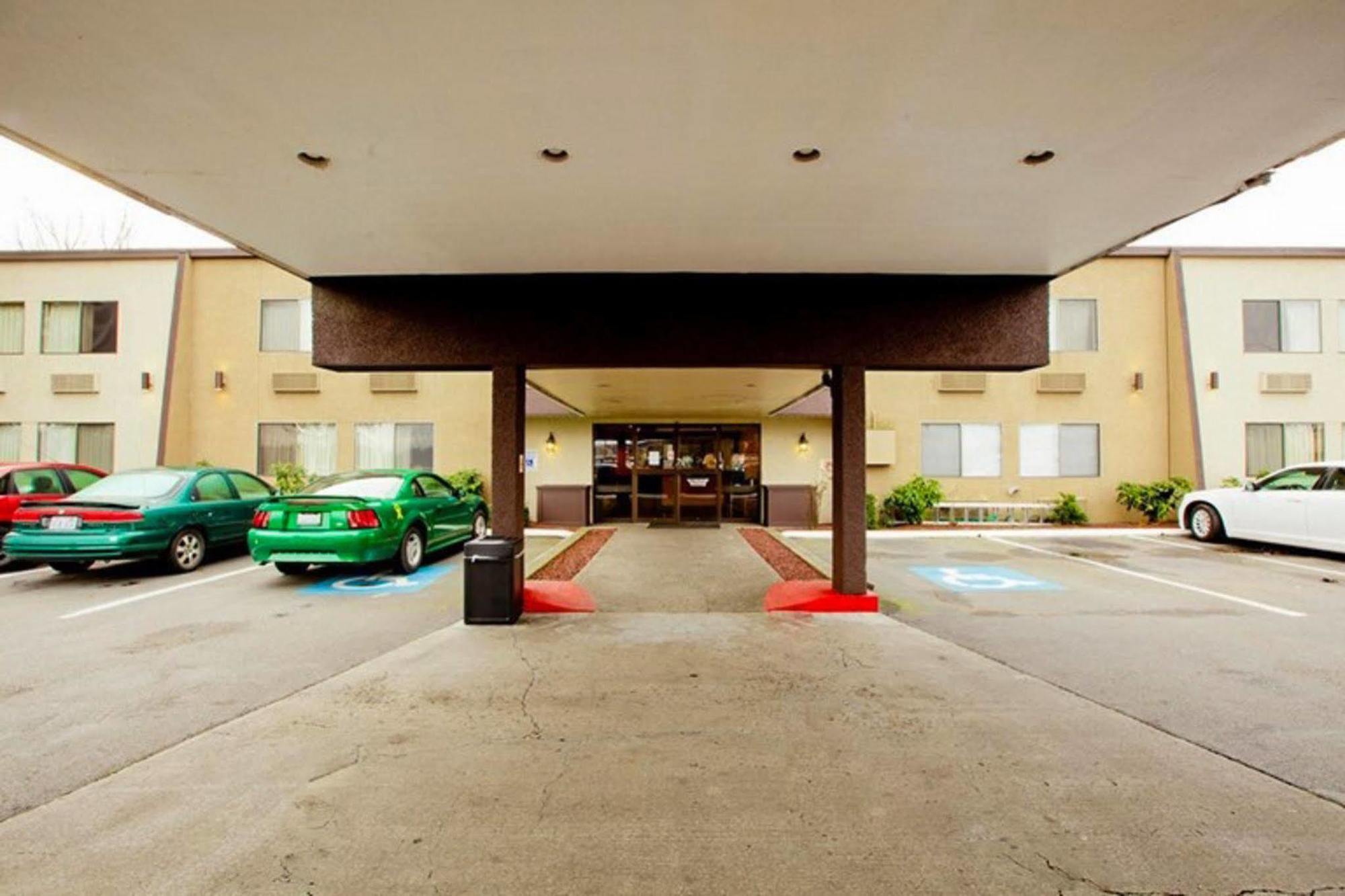 Rodeway Inn Auburn - Seattle ภายนอก รูปภาพ