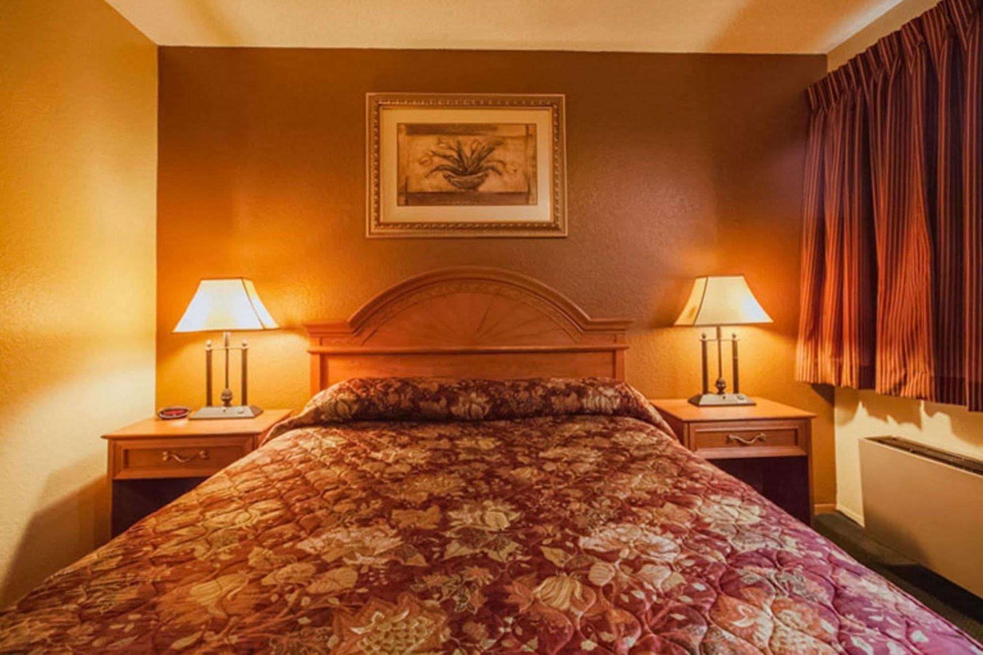 Rodeway Inn Auburn - Seattle ภายนอก รูปภาพ